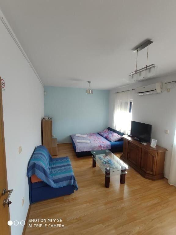 Apartments Antonija - Fitness Винишче Экстерьер фото