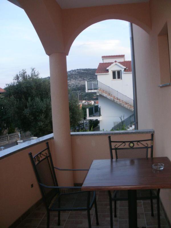Apartments Antonija - Fitness Винишче Экстерьер фото