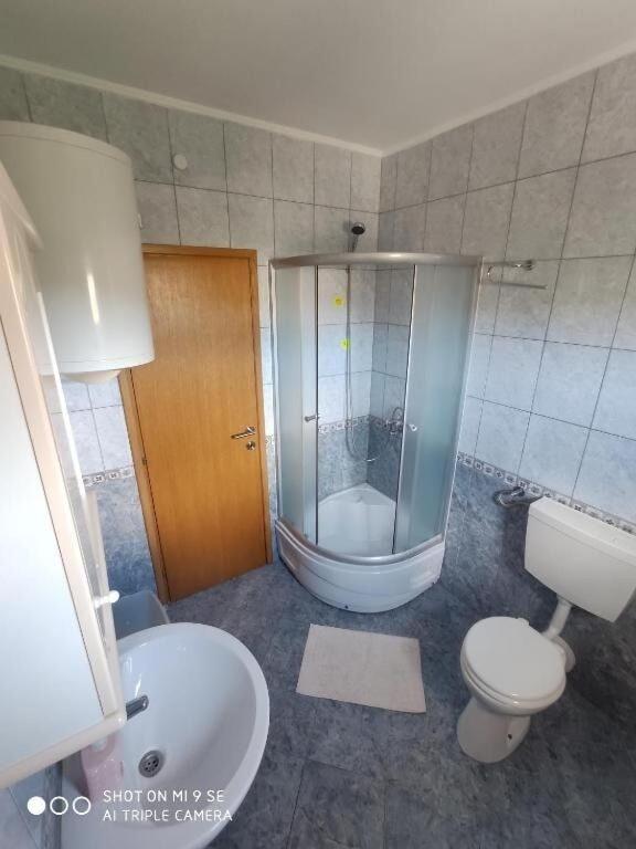 Apartments Antonija - Fitness Винишче Экстерьер фото